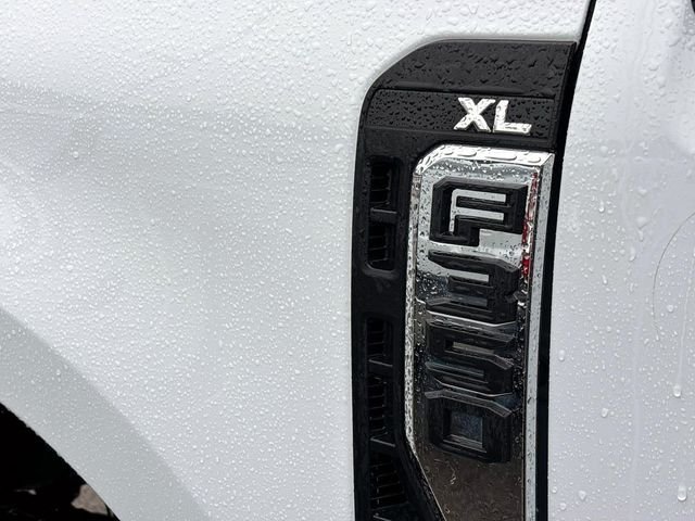 Used 2024 White Ford XL image 4