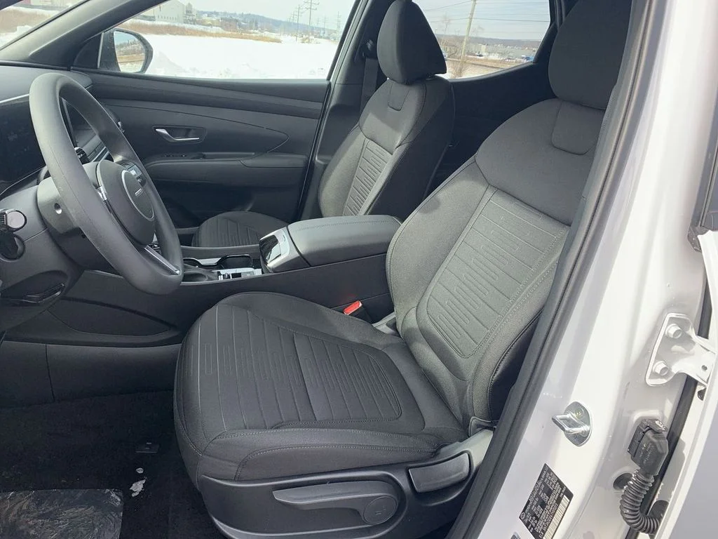 New 2026 White Hyundai SE image 11