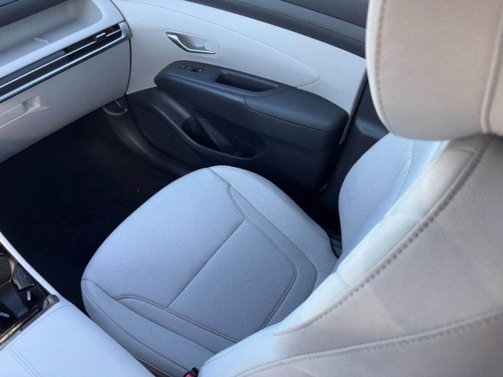 2026 Hyundai Tucson SE - Photo 10