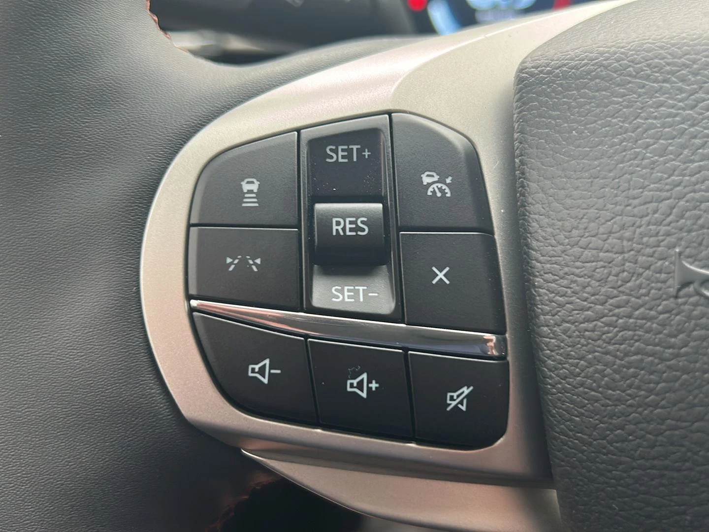 New 2026 Vapor Blue Metallic Ford Active image 17