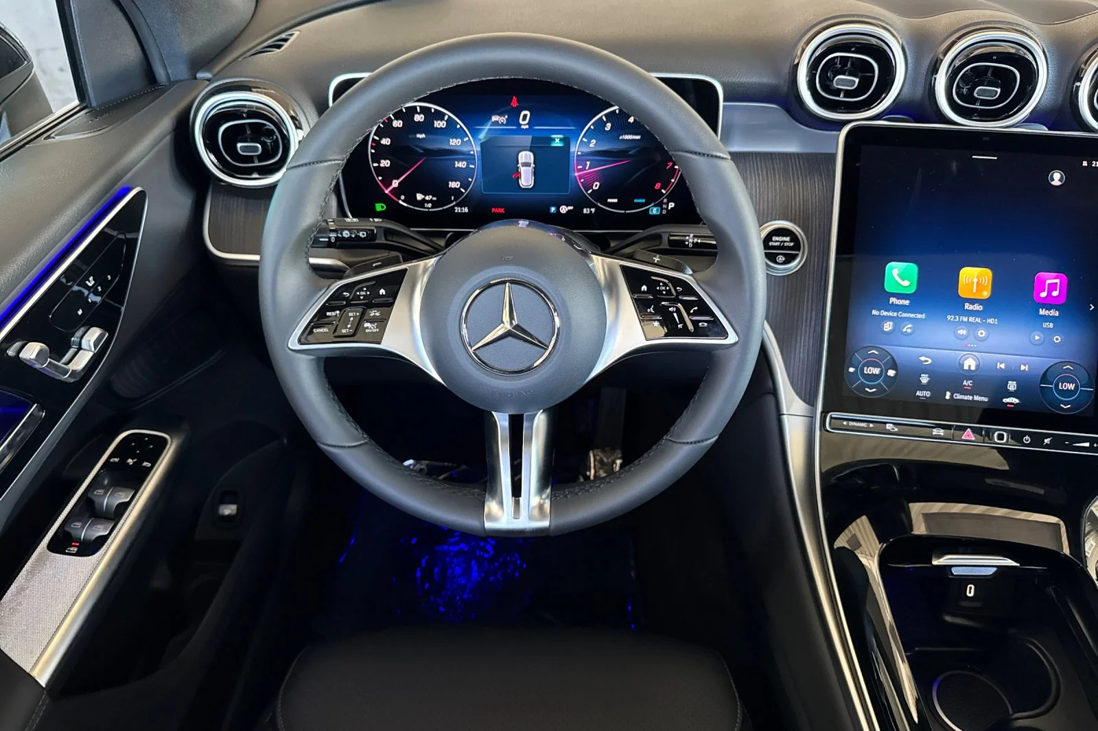 New 2027 Black Mercedes-Benz GLC 300 image 11