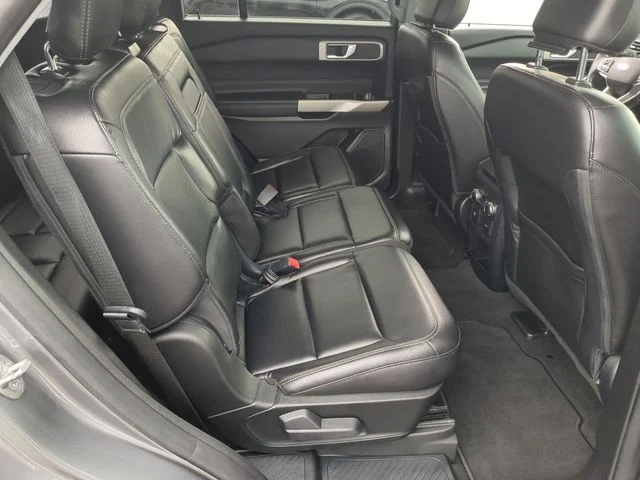 Used 2021 Gray Ford XLT image 32