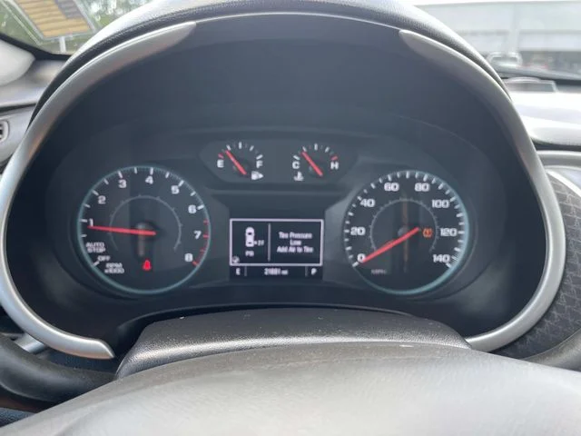 Used 2023 White Chevrolet LT image 18