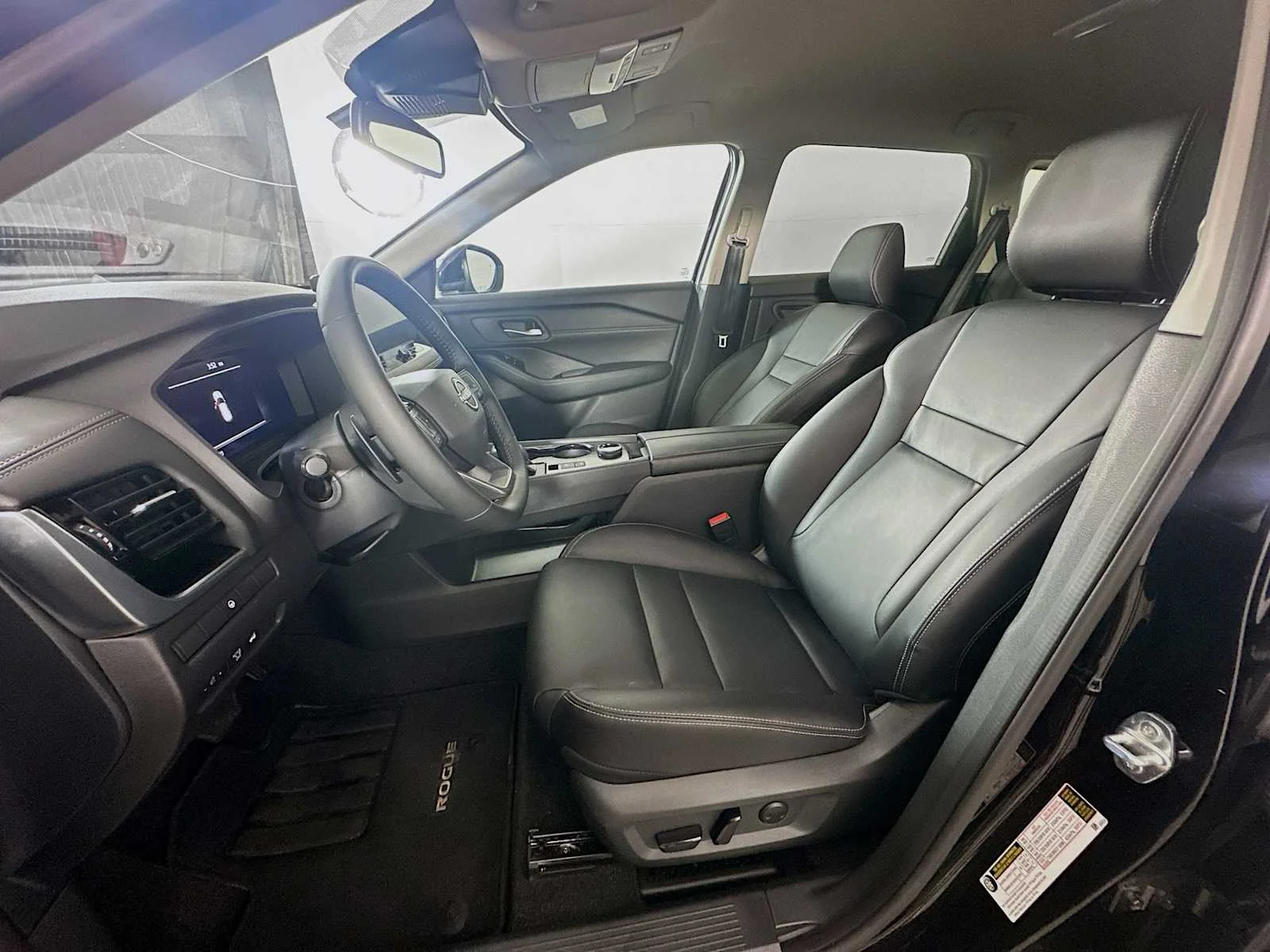 Used 2026 Super Black Nissan SL image 20