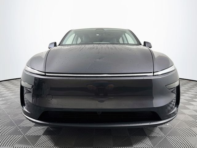 2026 Tesla Model Y Premium - Photo 11