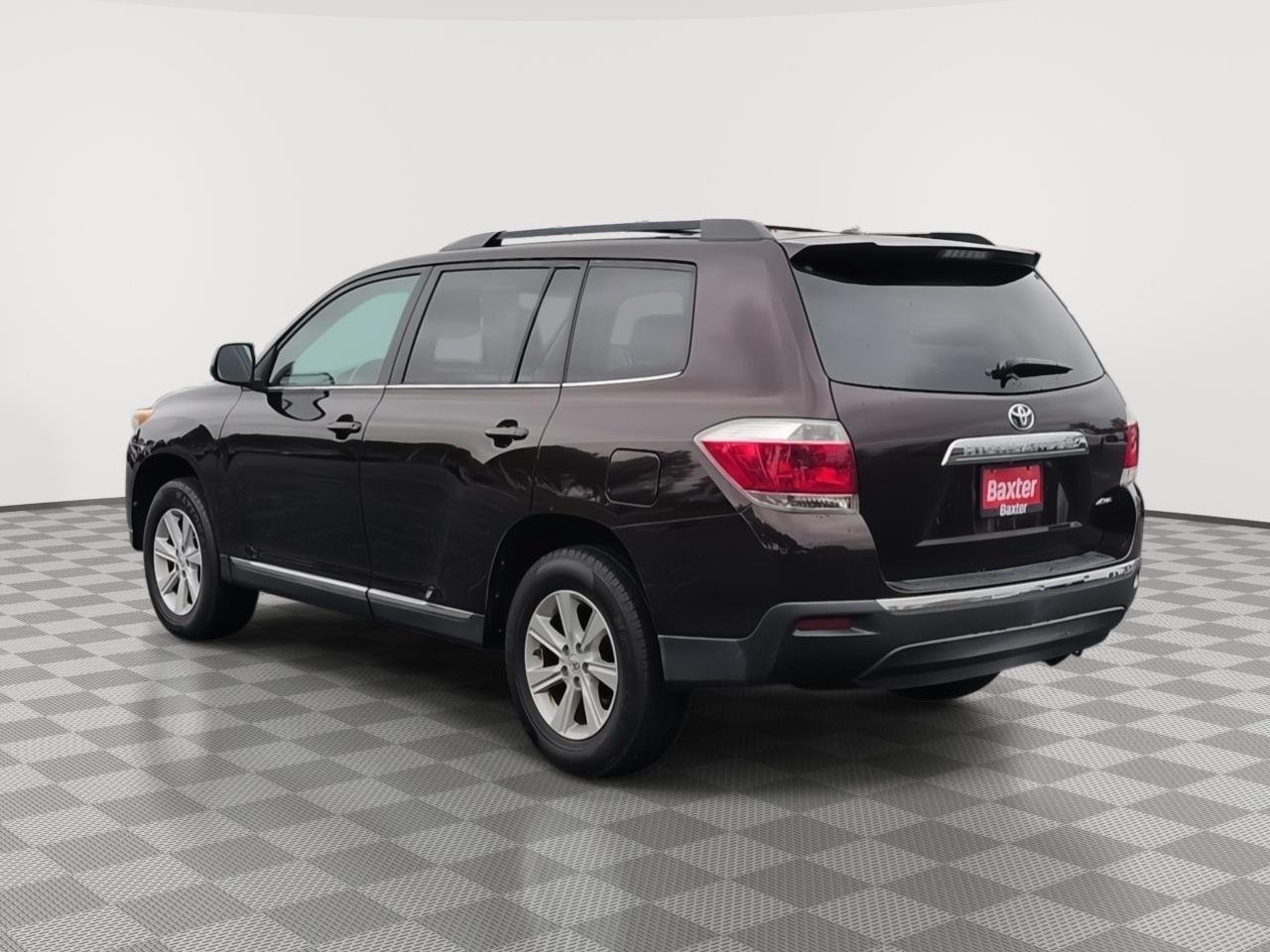 Used 2011 Sizzling Crimson Mica Toyota Base image 18