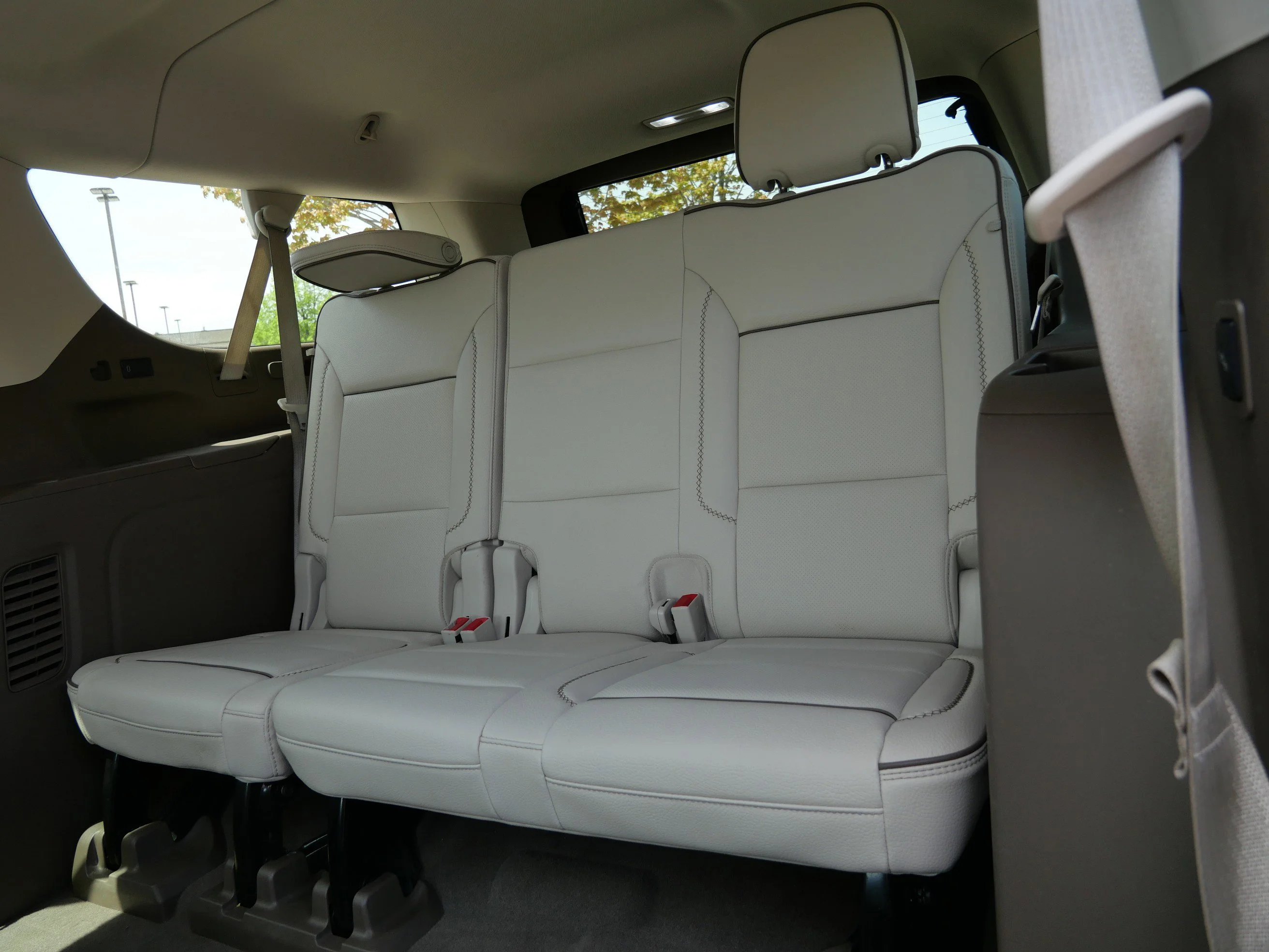 2024 GMC Yukon XL Denali - Photo 16