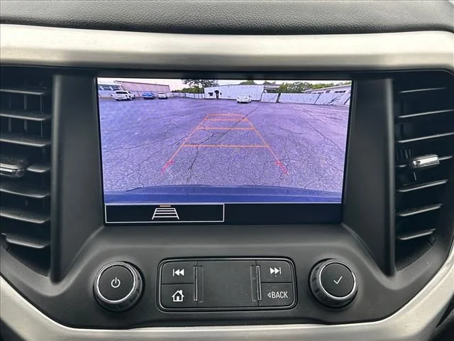 Used 2023 Blue GMC SLE image 28
