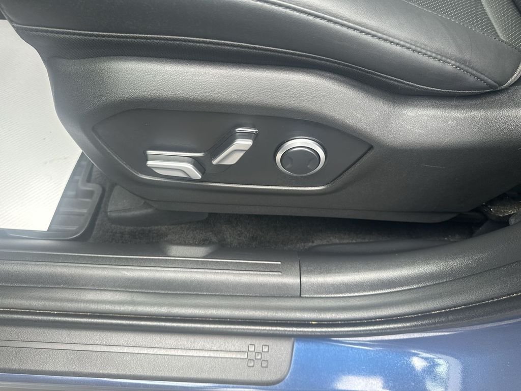 Certified Used 2026 Blue Hyundai SEL image 18