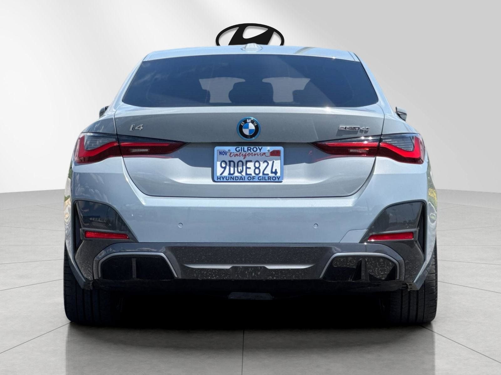 Used 2023 Gray BMW eDrive40 image 4