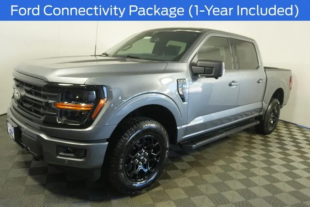 New 2026 Carbonized Gray Metallic Ford XLT image 7