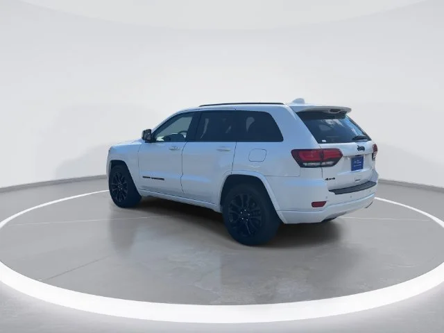 Used 2020 White Jeep Altitude image 5