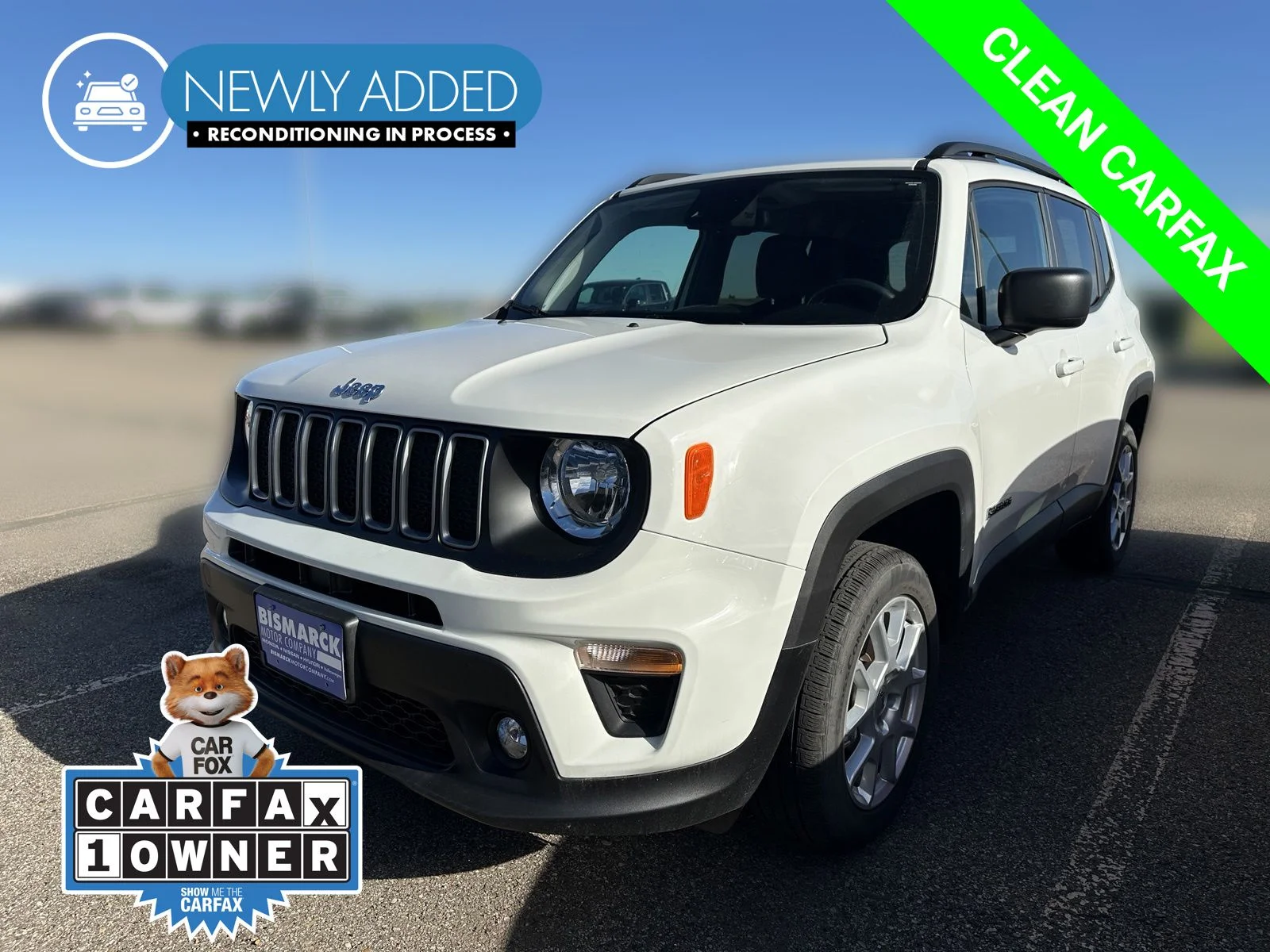 Used 2023 White Jeep Latitude image 1