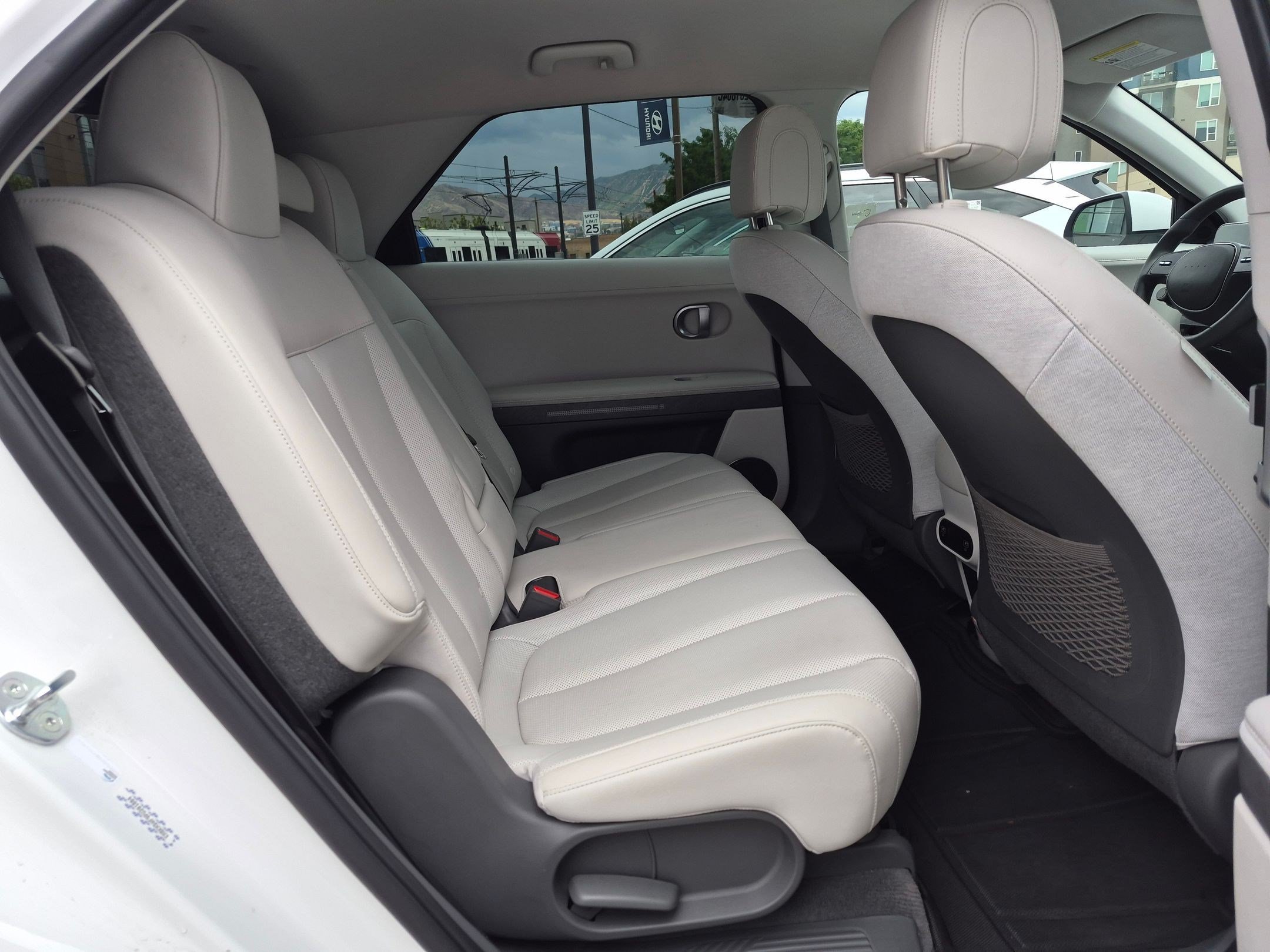 2023 Hyundai IONIQ 5 SEL - Photo 30