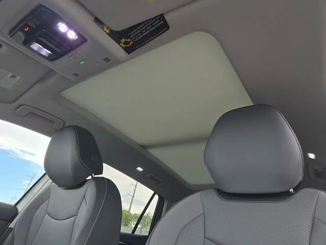 New 2025 Silver Volkswagen 2.0T SE image 7