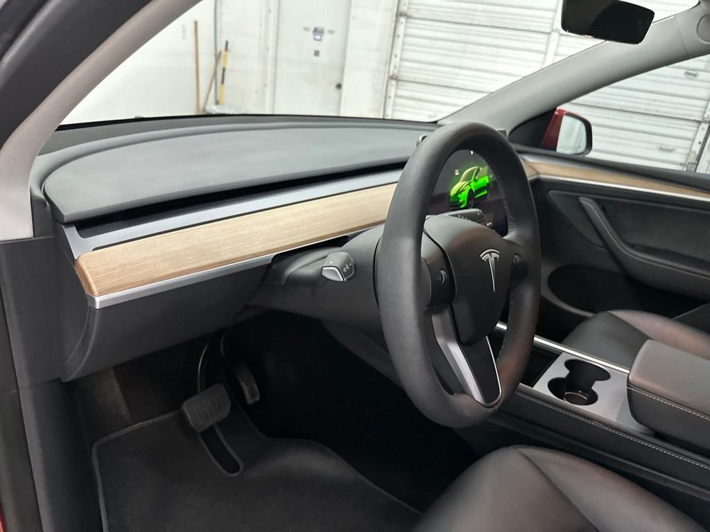 Used 2023 Red Tesla Long Range image 13