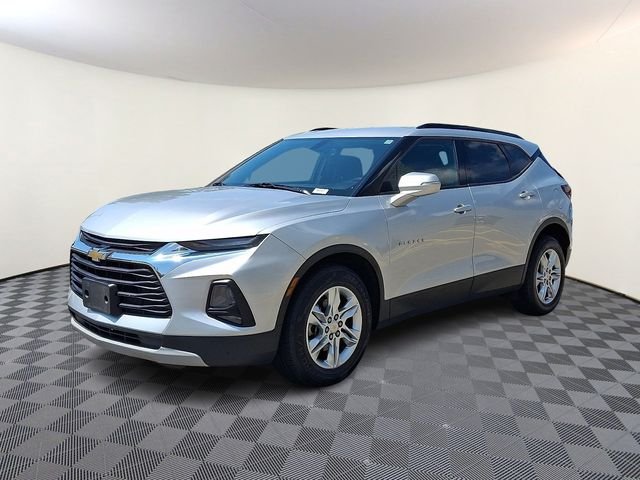 Used 2019 Silver Chevrolet Base image 3