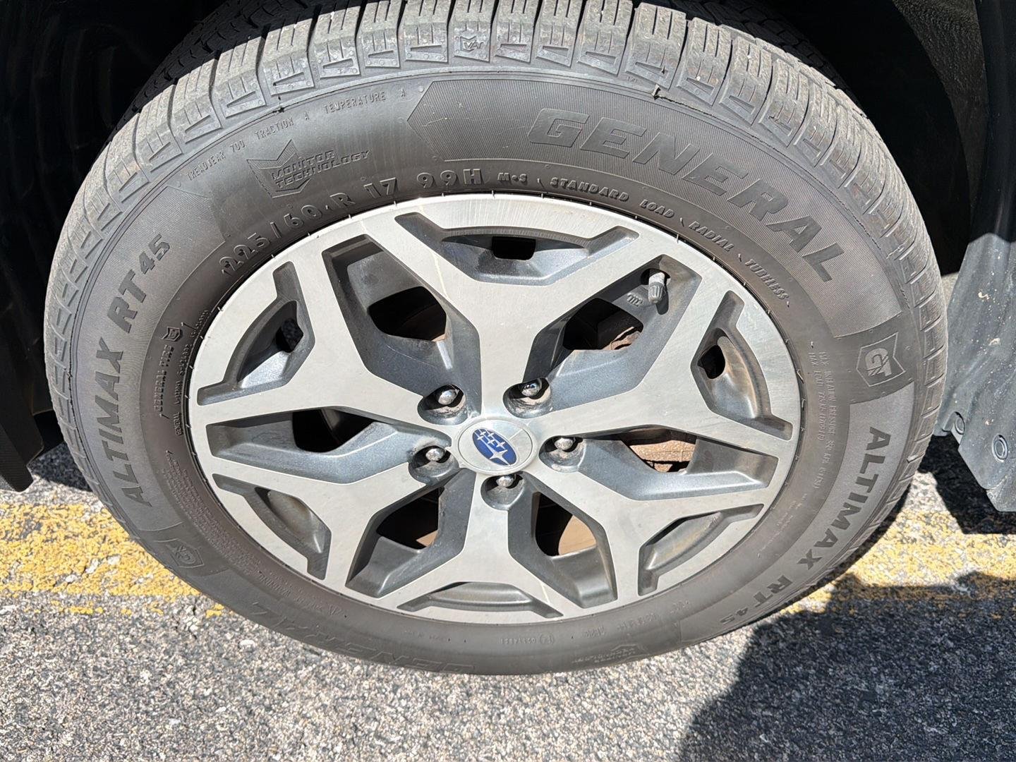 Used 2019 Crystal Black Silica Subaru Premium image 8