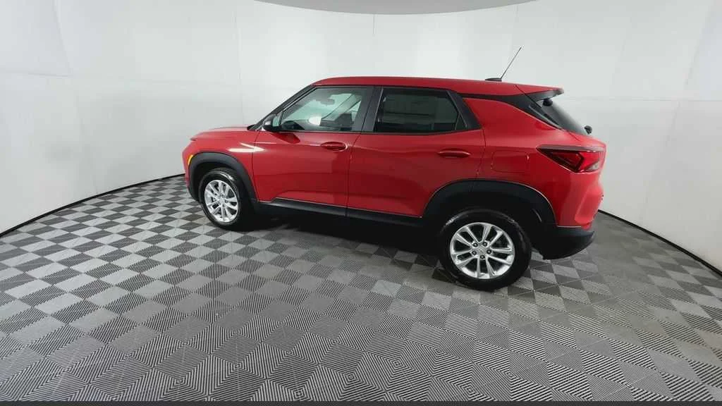 2026 Chevrolet Trailblazer LS - Photo 11