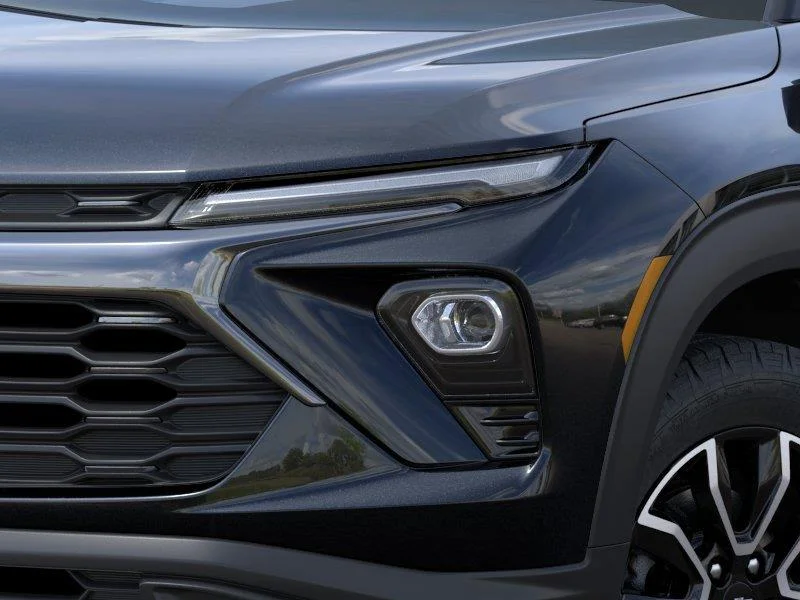 New 2026 Mosaic Black Metallic Chevrolet ACTIV image 10