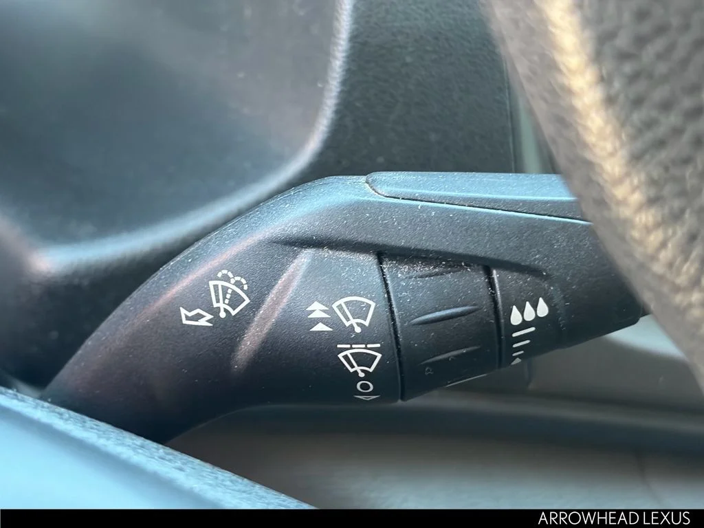 Used 2020 Red Ford XLT image 18