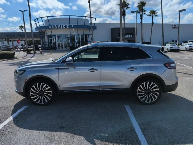 Certified Used 2023 Silver Lincoln Black Label image 8