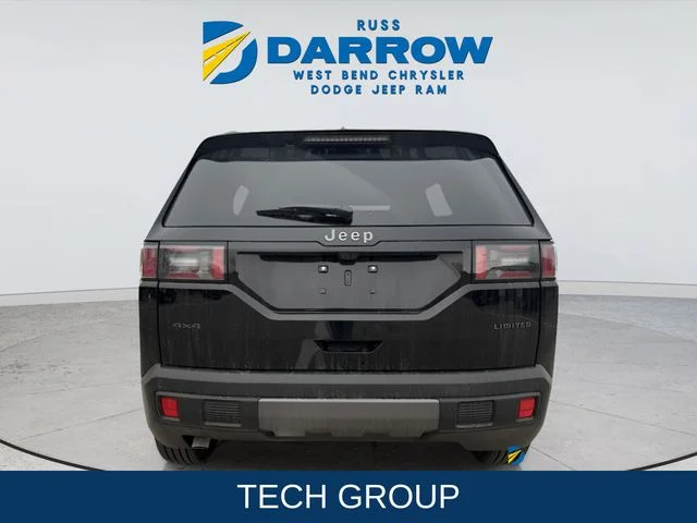 New 2026 Diamond Black Crystal Pearlcoat Jeep Limited image 4