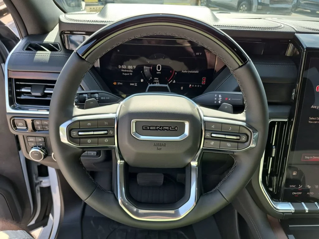 2026 GMC Yukon XL Denali - Photo 23