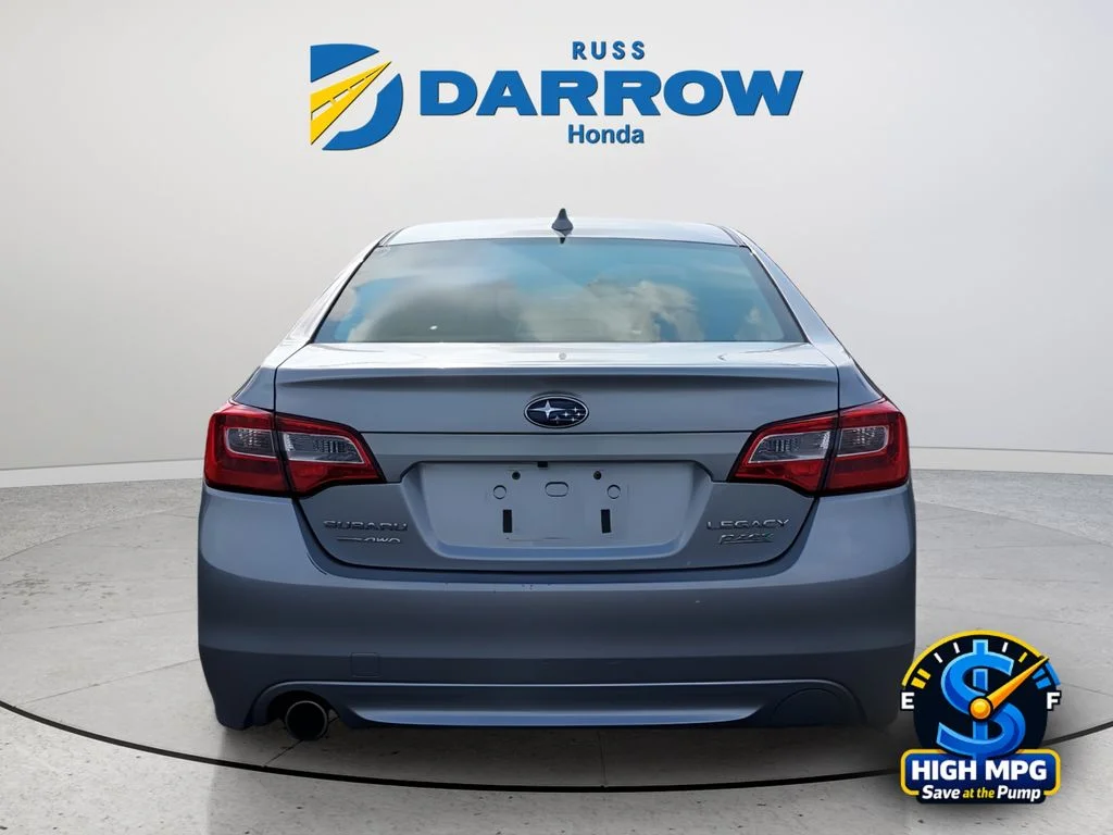 Used 2017 Silver Subaru 2.5i image 4