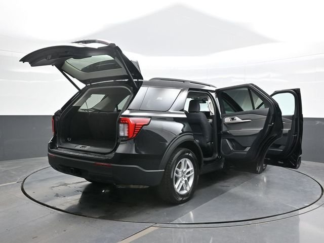 Used 2025 Black Ford Active image 29