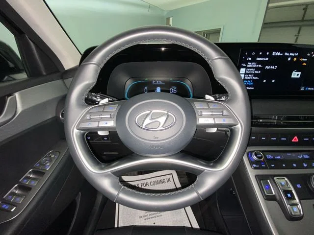 Used 2023 Black Hyundai XRT image 14