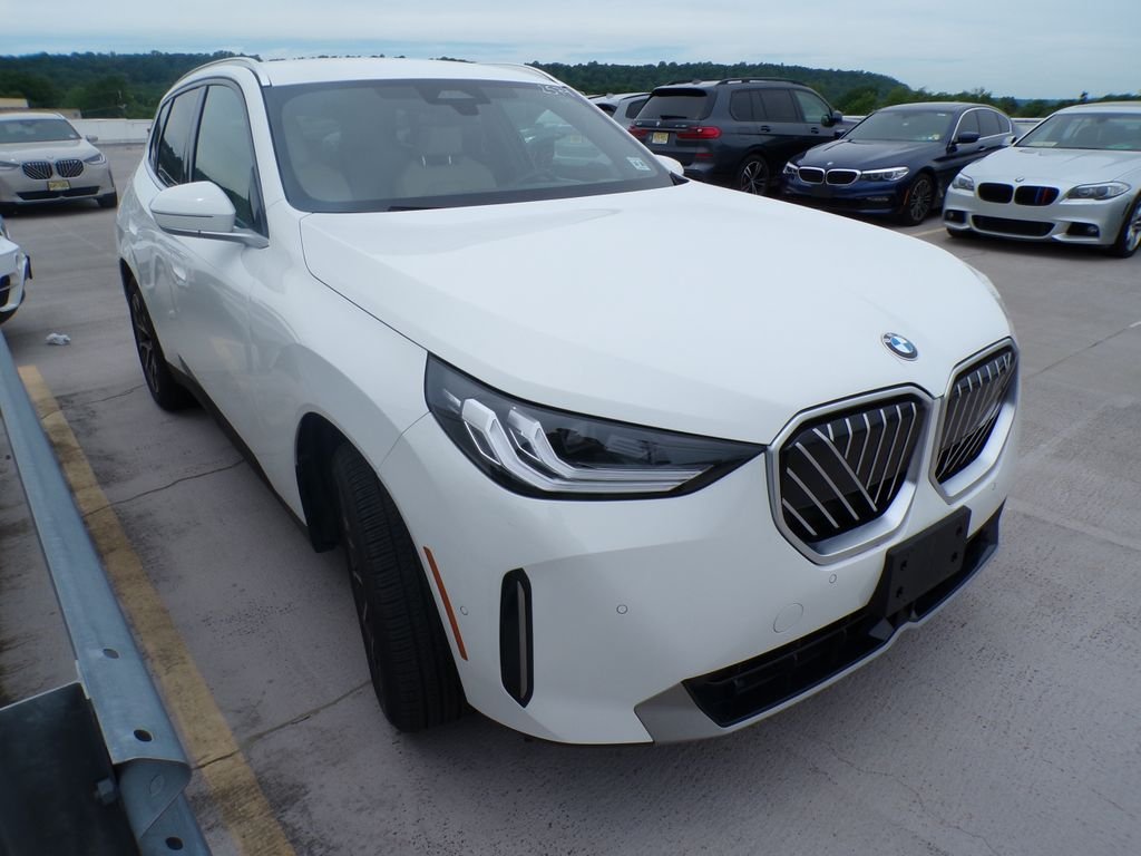 2026 BMW X3 30 XDRIVE's photo