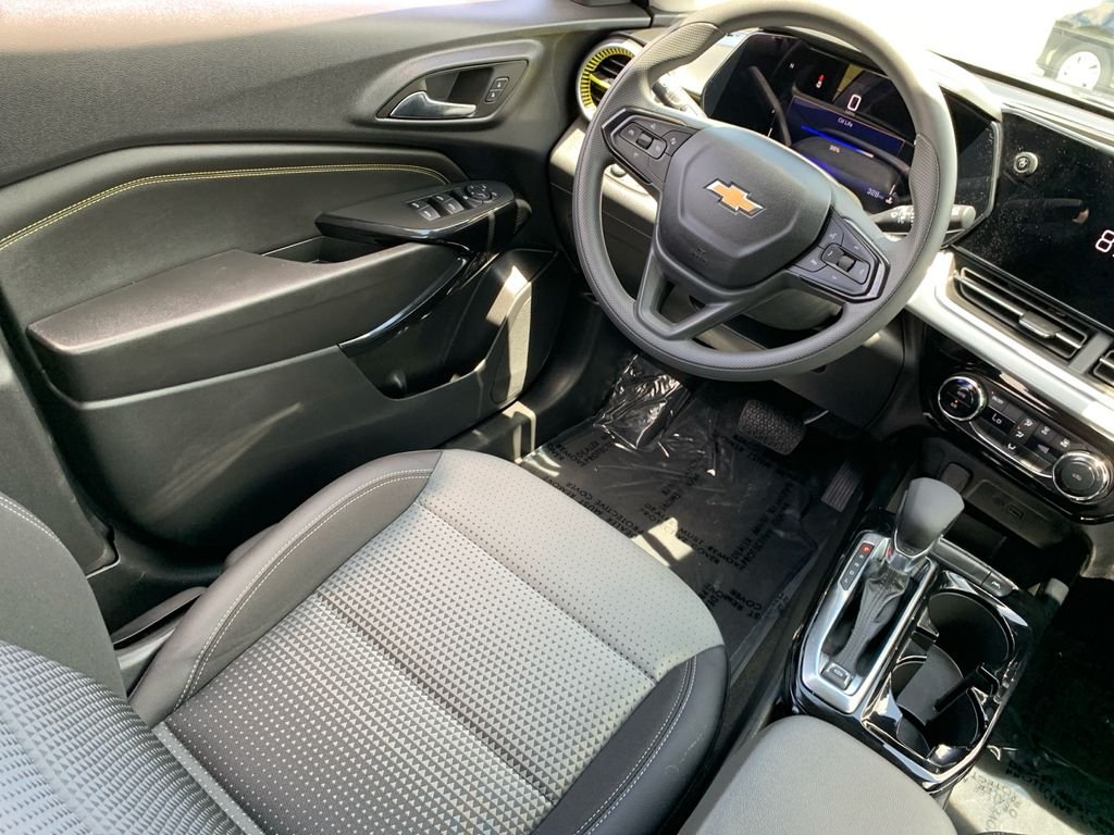 Used 2026 Black Chevrolet LT image 26