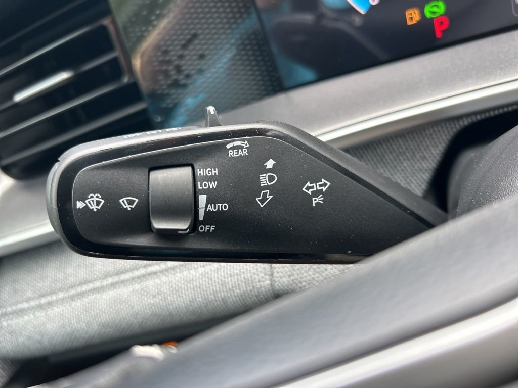 New 2026 Black Volkswagen 2.0T S image 27