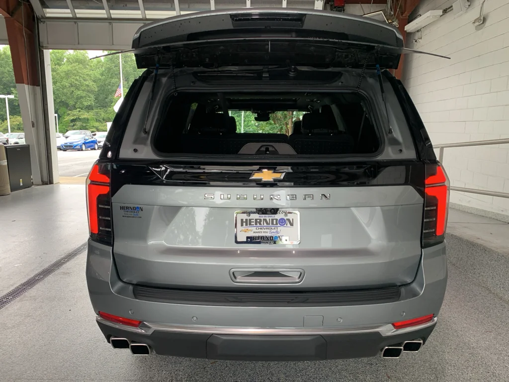 Used 2025 Sterling Gray Metallic Chevrolet High Country image 8