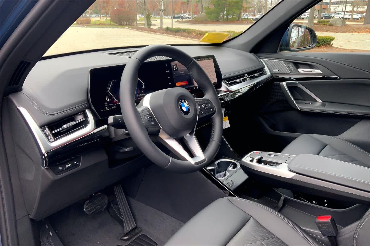 Used 2026 Night Dusk Blue Metallic BMW xDrive28i image 8