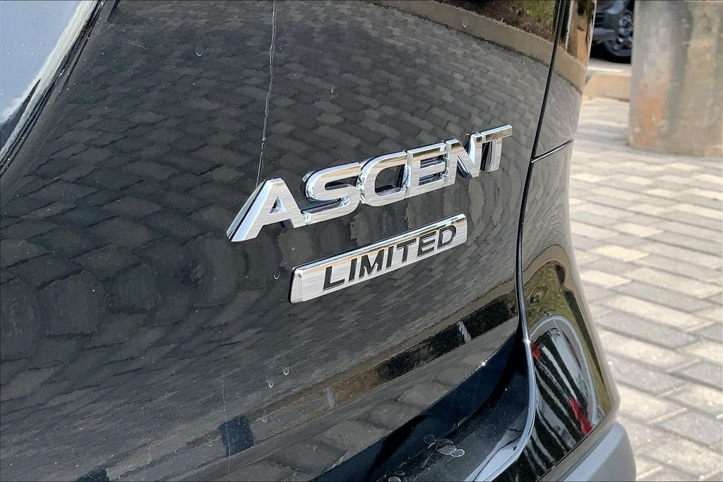 2026 Subaru Ascent Limited - Photo 9