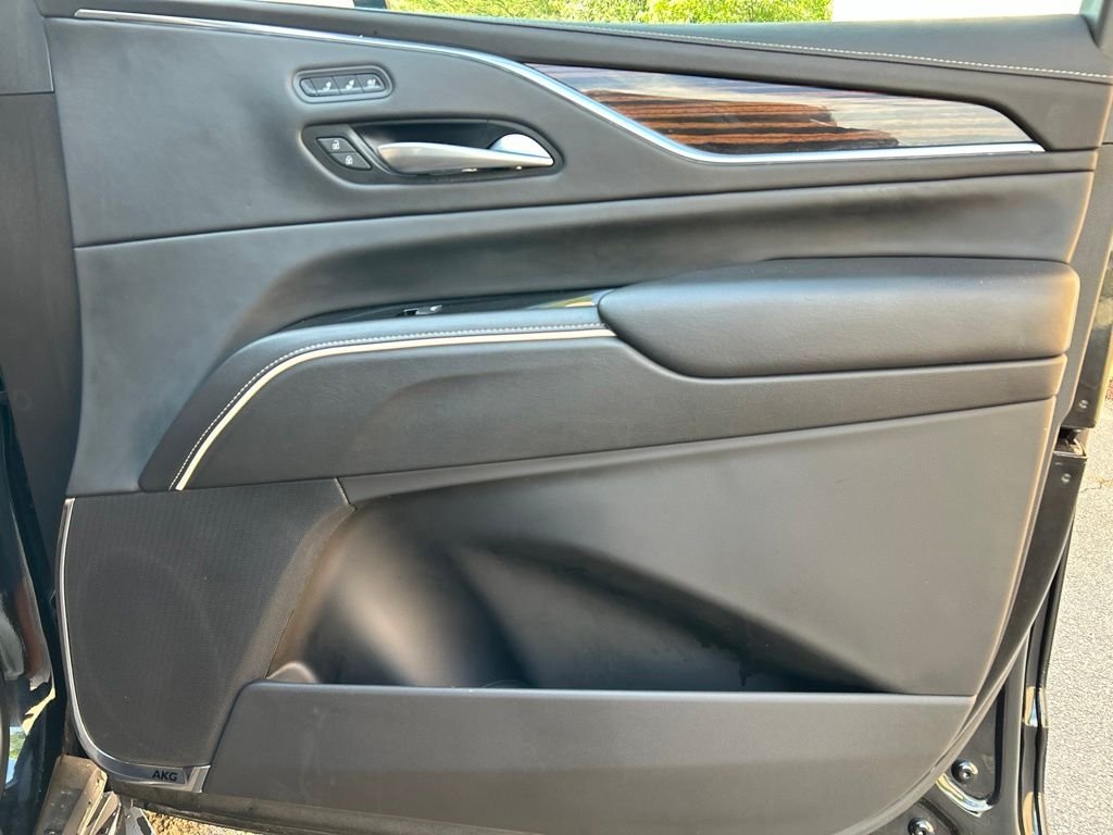Used 2023 Black Cadillac Premium image 30
