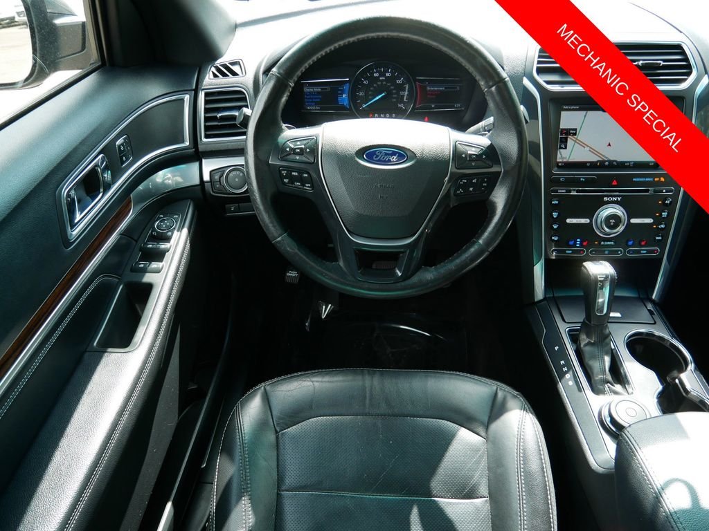 Used 2016 Gray Ford Limited image 12
