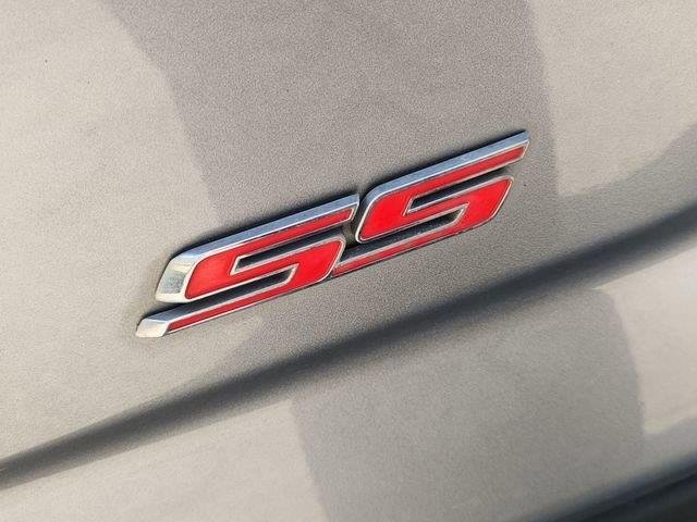 Used 2023 Sharkskin Metallic Chevrolet 1SS image 29