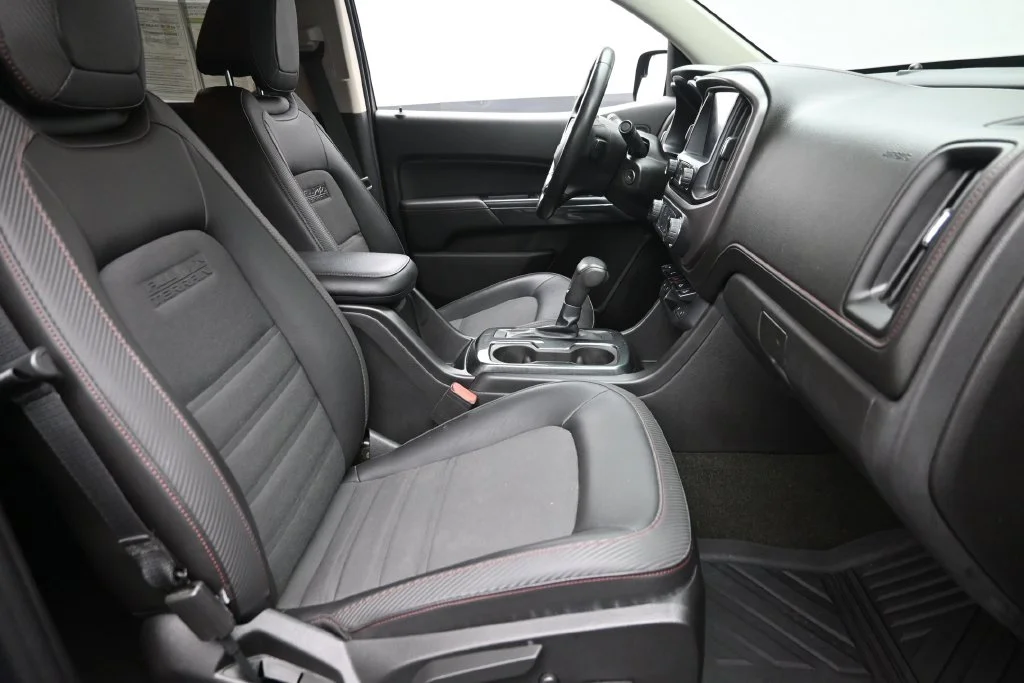 Used 2015 Gray GMC SLE1 image 9