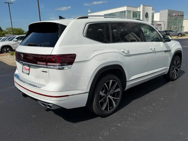 New 2026 White Volkswagen 2.0T SEL Premium R-Line image 7