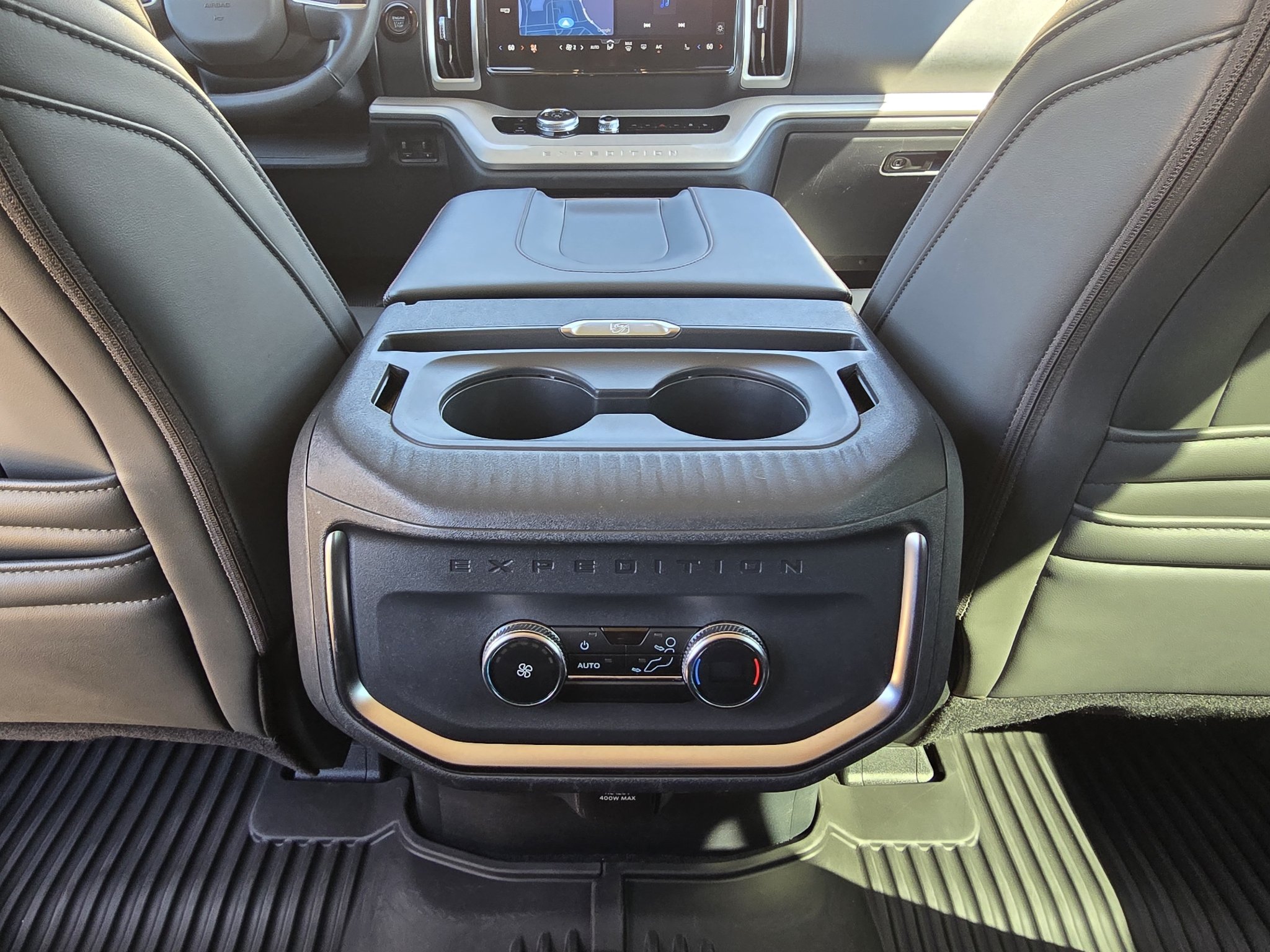 Used 2025 Agate Black Metallic Ford Active image 30