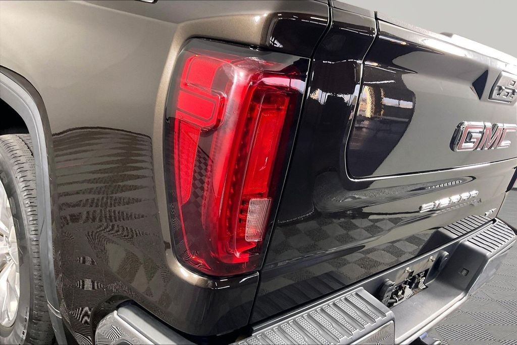 Used 2019 Brown GMC SLT image 20