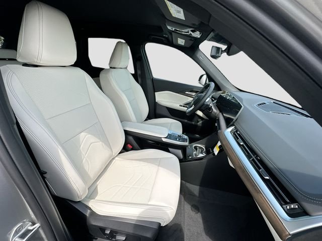 New 2026 Silver BMW xDrive28i image 20