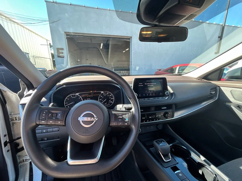 Used 2023 White Nissan SV image 13