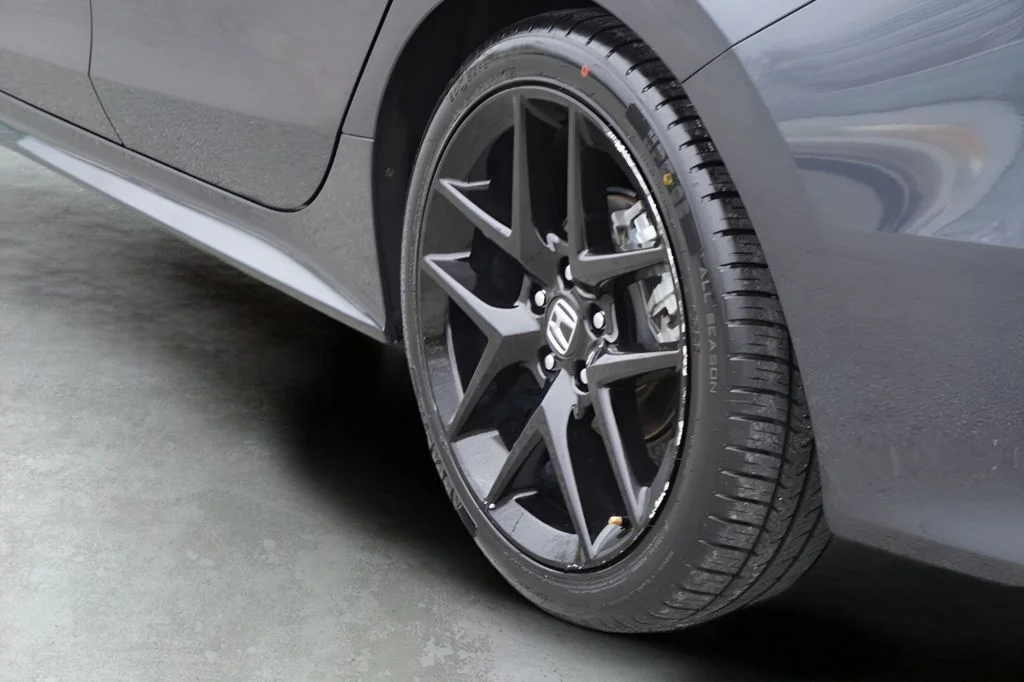 Used 2025 Black Honda Sport image 9