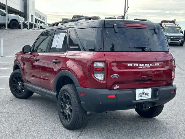 Used 2025 Ruby Red Metallic Tinted Clearcoat Ford Badlands image 4