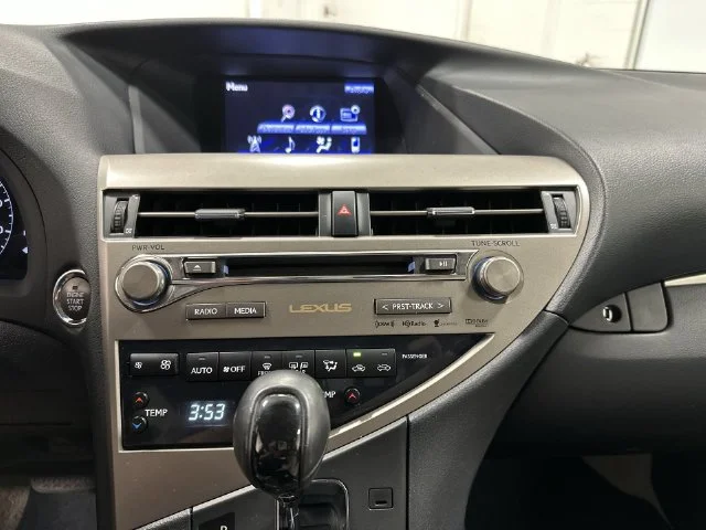 Used 2013 Silver Lexus 350 image 26