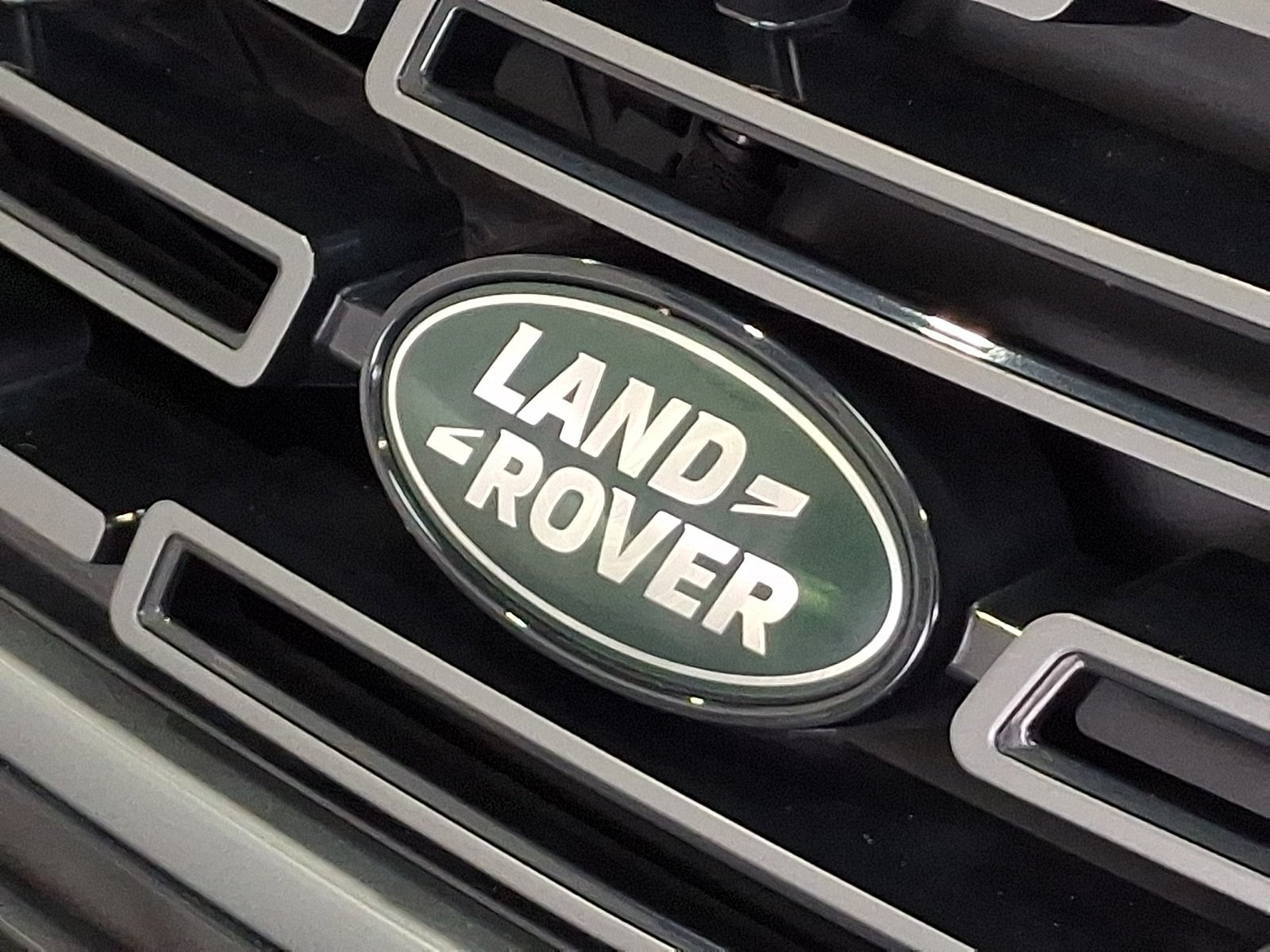 2026 Land Rover Range Rover Velar S - Photo 32